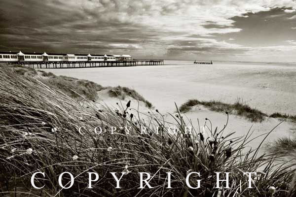 St Annes Pier Ref : 0435 mon