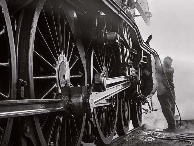 Flying Scotsman - Engineer Working Ref: 2072