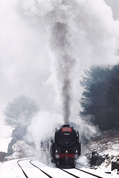 Apprroaching Ribblehead, Ref 6898